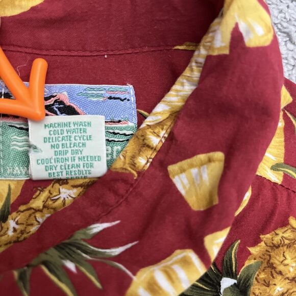 Reyn Spooner Hawaiian Shirt Mens Extra Large Pineapple Resort Wear Aloha Red - Picture 4 of 8